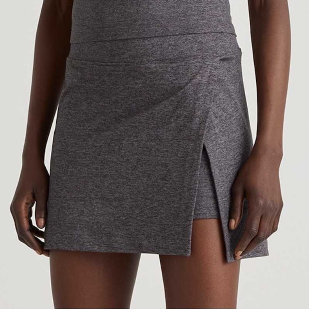 Quince Ultra Side slit skort Heather navy blue size small - Picture 6 of 6